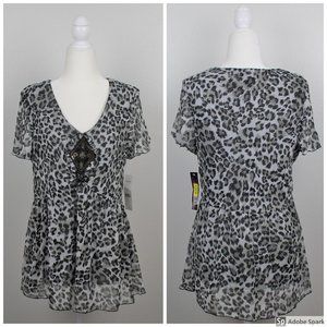 Resume Animal Print Top Short Sleeve Juniors L New